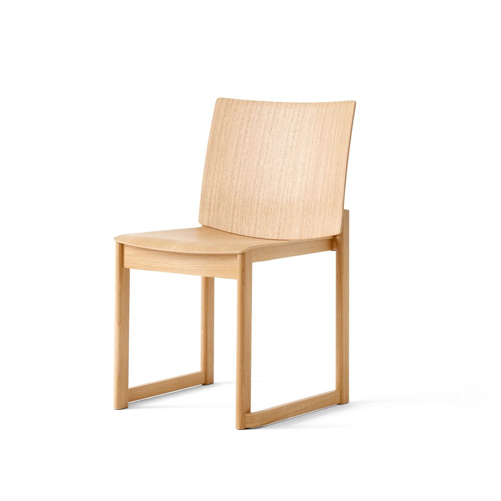 Allwood AV35 stol, Ek