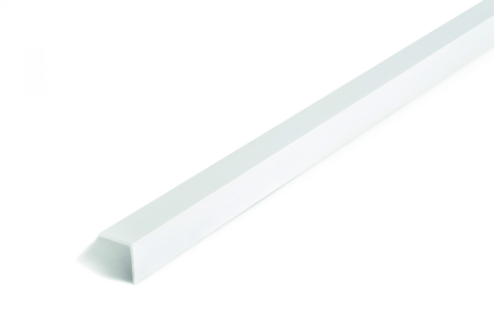 HÖRNSKYDDSLIST D-PROFILE HÅRD PVC VIT, 15X15MM 2.7M