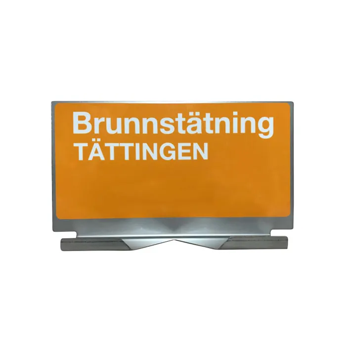 VÄGGFÄSTE TILL TÄTTINGEN